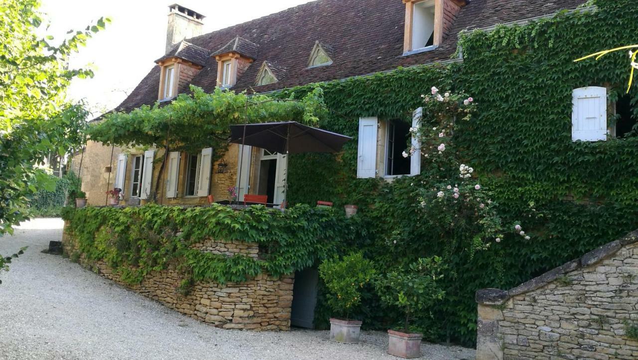 La Vignolle Hotel Saint-Amand-de-Coly Екстериор снимка