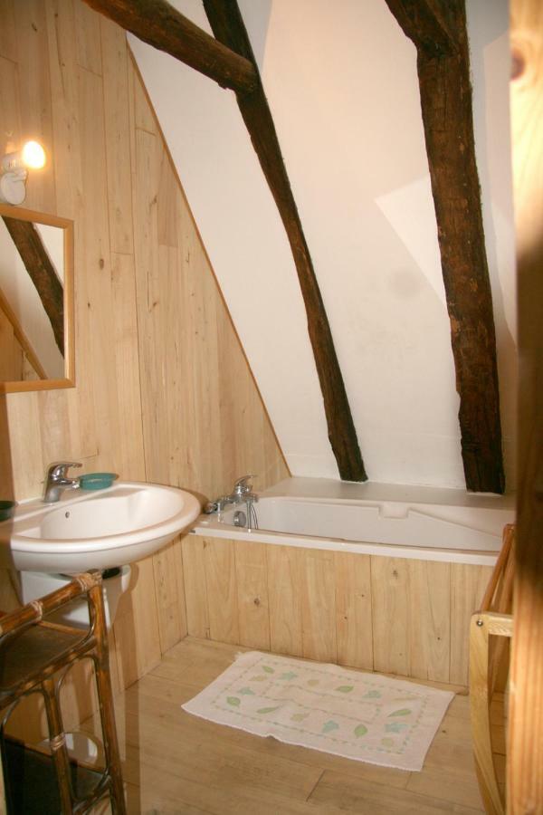 La Vignolle Hotel Saint-Amand-de-Coly Екстериор снимка