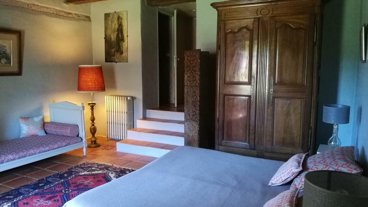 La Vignolle Hotel Saint-Amand-de-Coly Екстериор снимка